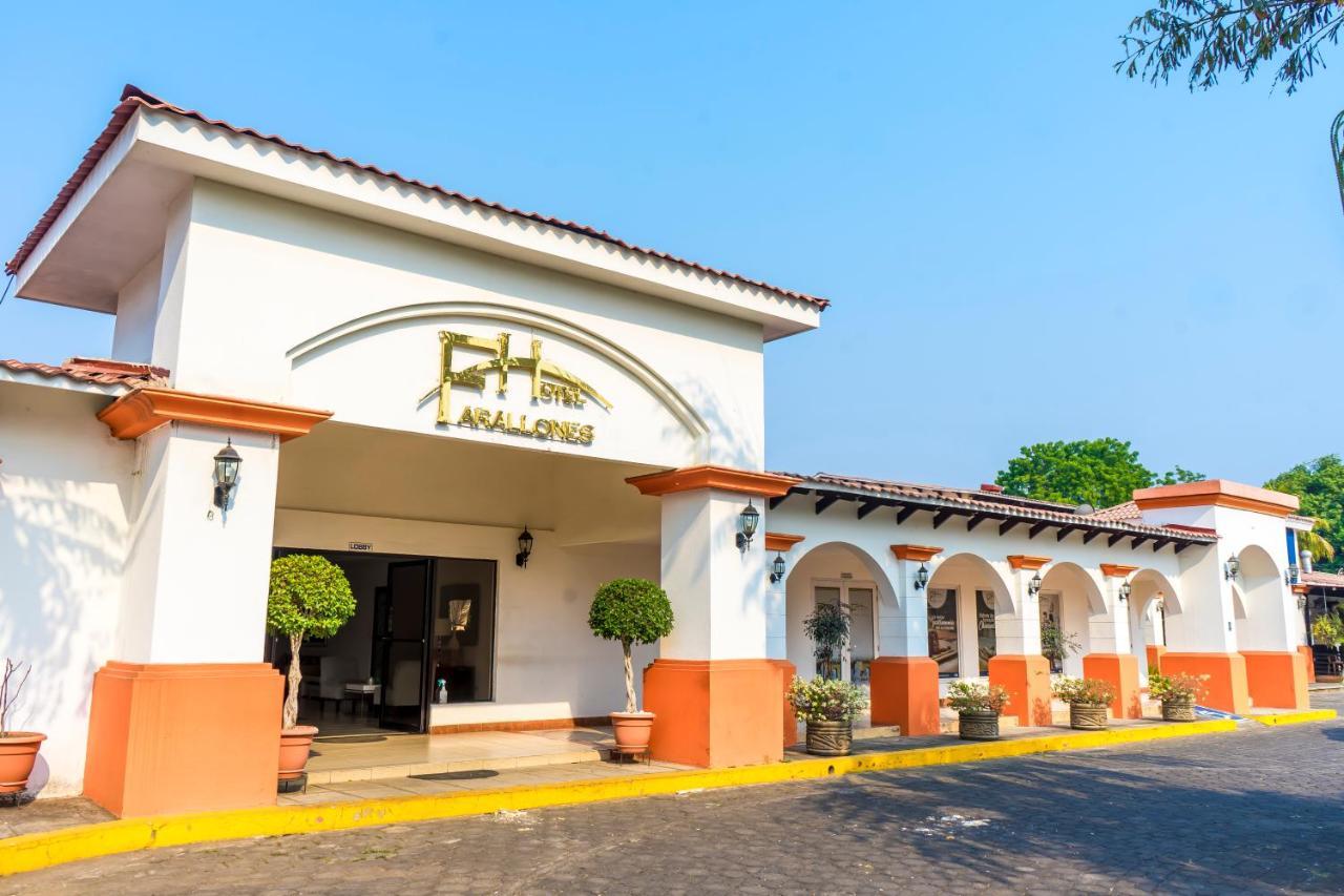 Farallones Hotel Chinandega Bagian luar foto