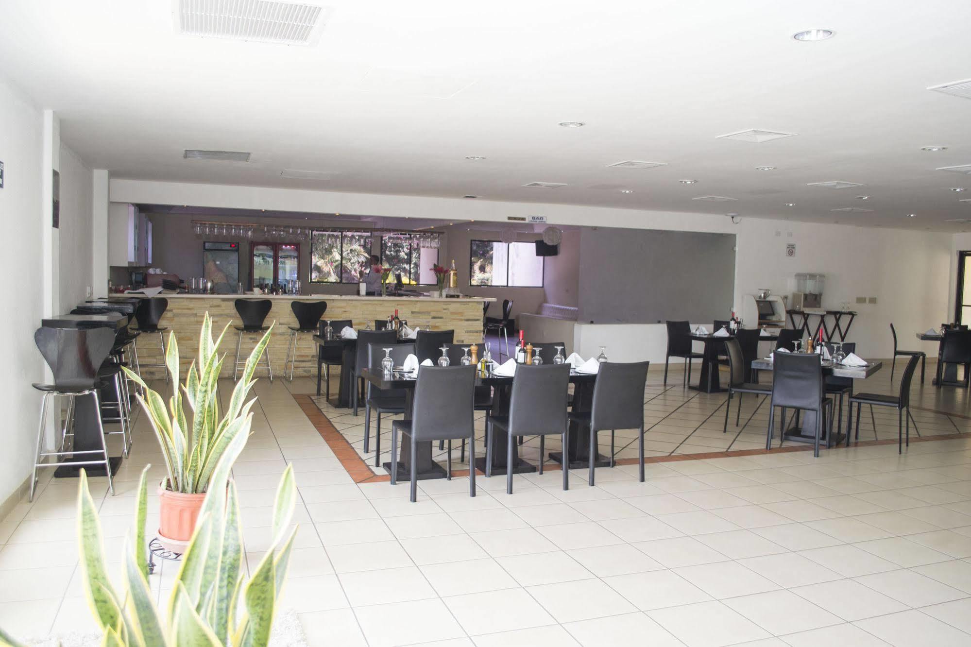 Farallones Hotel Chinandega Bagian luar foto