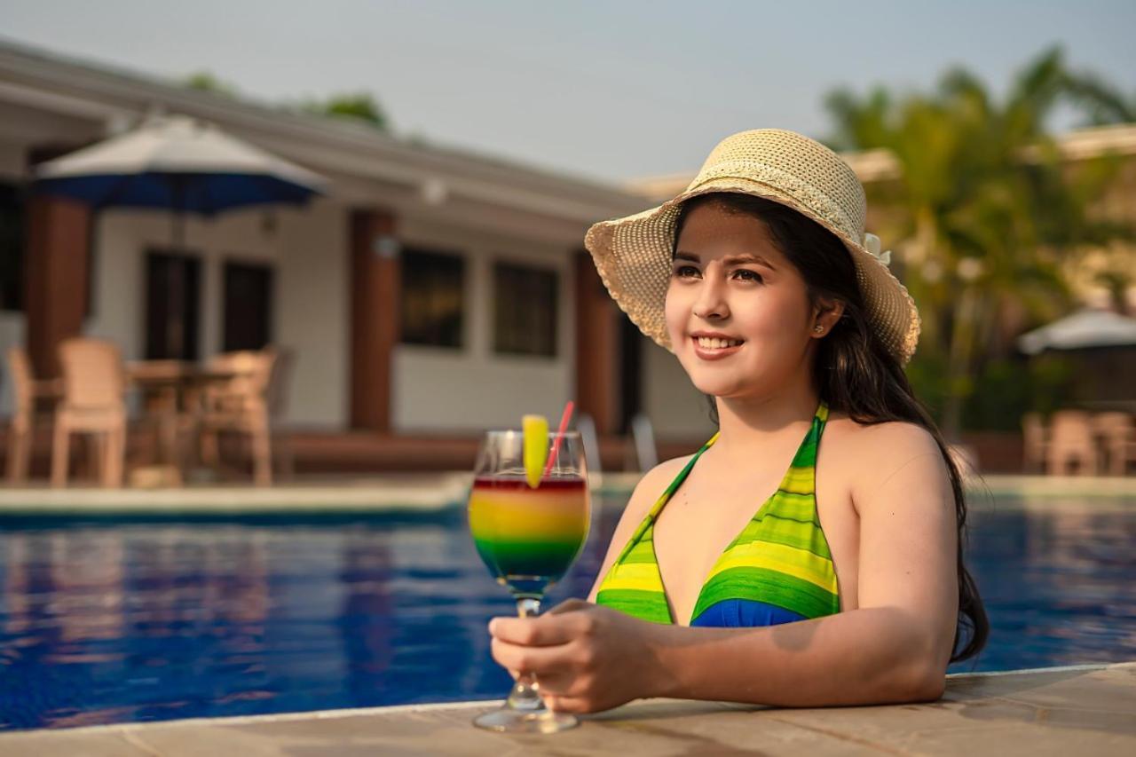 Farallones Hotel Chinandega Bagian luar foto